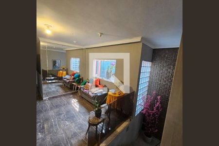 Casa à venda com 4 quartos, 285m² em Vila da Saúde, São Paulo