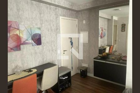 Foto 03 de apartamento à venda com 2 quartos, 51m² em Aclimação, São Paulo