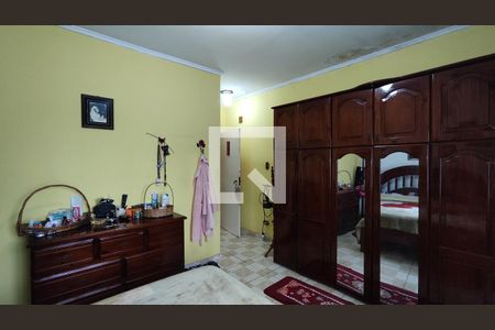 Suite 1 -  Frente de casa à venda com 3 quartos, 92m² em Vila Carolina, São Paulo