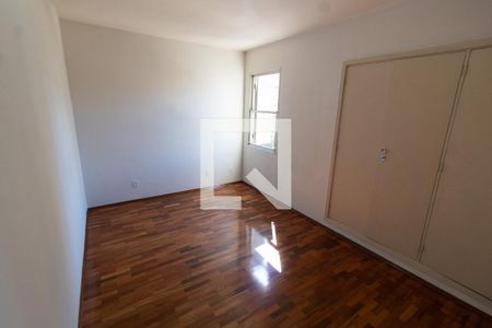 Quarto de apartamento à venda com 1 quarto, 50m² em Vila Itapura, Campinas