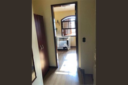 Casa à venda com 4 quartos, 200m² em Vila Moraes, São Paulo