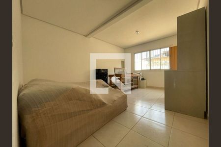 Casa à venda com 3 quartos, 250m² em Vila Sao Domingos, São Paulo