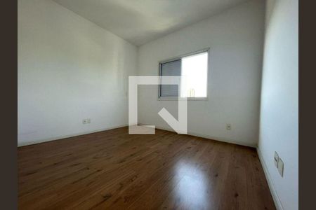 Casa à venda com 3 quartos, 250m² em Vila Sao Domingos, São Paulo