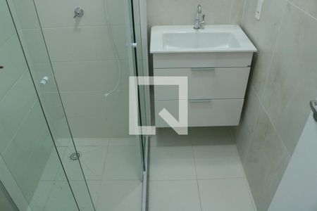 Banheiro de apartamento para alugar com 1 quarto, 25m² em Barra Funda, São Paulo