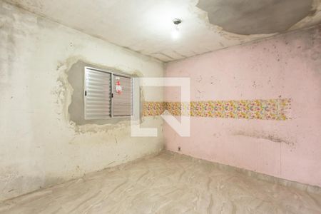 Quarto 1  de casa à venda com 3 quartos, 190m² em Vila Carmosina, São Paulo