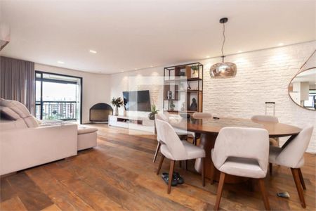 Apartamento à venda com 2 quartos, 105m² em Campo Belo, São Paulo