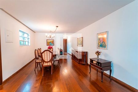 Casa à venda com 3 quartos, 160m² em Vila Arriete, São Paulo