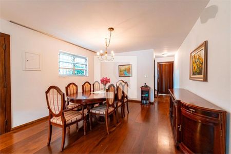 Casa à venda com 3 quartos, 160m² em Vila Arriete, São Paulo