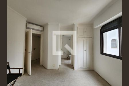 Apartamento à venda com 3 quartos, 200m² em Moema, São Paulo