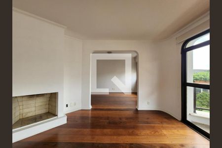 Apartamento à venda com 3 quartos, 200m² em Moema, São Paulo