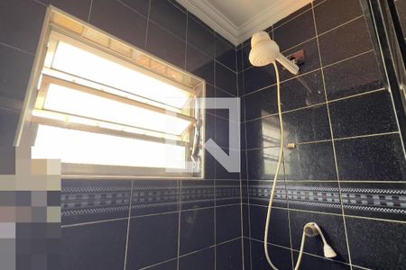 Banheiro da Suíte de casa para alugar com 3 quartos, 280m² em Vila Tibagi, Guarulhos