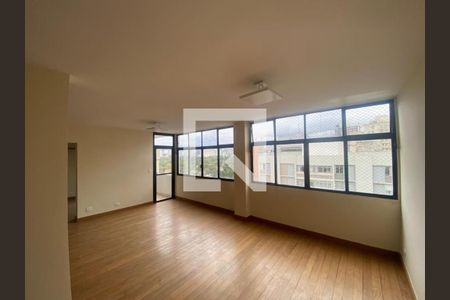Apartamento à venda com 3 quartos, 211m² em Itaim Bibi, São Paulo