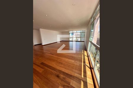 Apartamento à venda com 4 quartos, 455m² em Cerqueira César, São Paulo