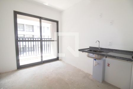 Sala/Cozinha de apartamento à venda com 1 quarto, 25m² em Pinheiros, São Paulo