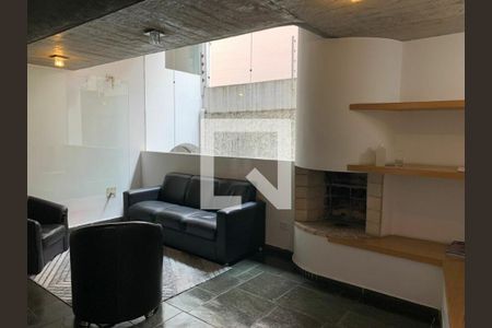 Casa à venda com 3 quartos, 290m² em Vila Sonia, São Paulo