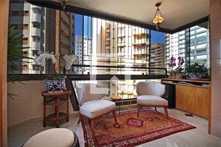Apartamento à venda com 3 quartos, 200m² em Vila Uberabinha, São Paulo