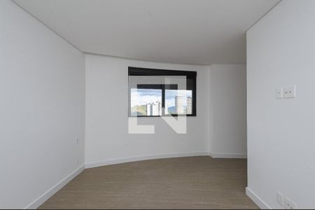 Apartamento à venda com 3 quartos, 148m² em Vale do Sereno, Nova Lima