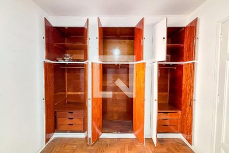 Quarto de apartamento à venda com 3 quartos, 130m² em Cerqueira César, São Paulo