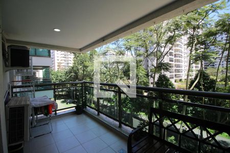Varanda de apartamento à venda com 3 quartos, 96m² em Jacarepaguá, Rio de Janeiro