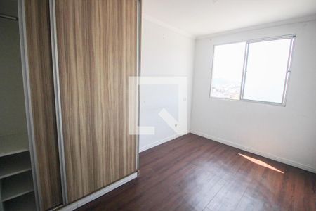 Quarto 2 de apartamento para alugar com 3 quartos, 55m² em V Leonidas Moreira, São Paulo