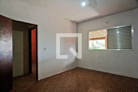 Quarto 2 de casa para alugar com 3 quartos, 120m² em Vila Mirante, São Paulo