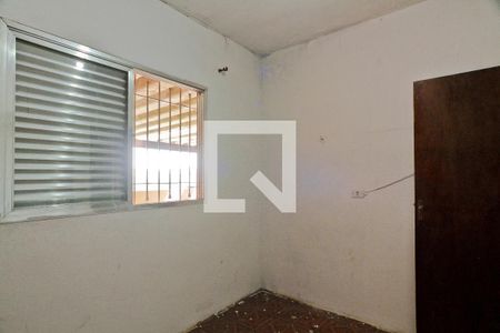 Quarto 1 de casa para alugar com 3 quartos, 120m² em Vila Mirante, São Paulo