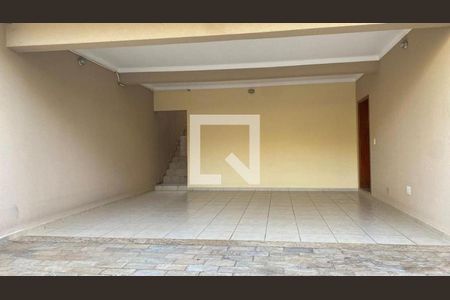 Casa à venda com 3 quartos, 230m² em Loteamento Parque São Martinho, Campinas