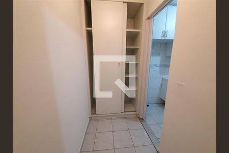 Casa à venda com 2 quartos, 60m² em Vila Inglesa, São Paulo