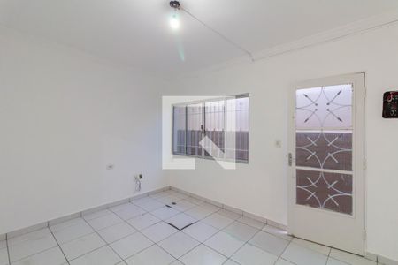 Sala de casa para alugar com 2 quartos, 80m² em Itaquera, São Paulo