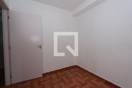 Quarto 1 de apartamento para alugar com 2 quartos, 38m² em Fazenda da Juta, São Paulo