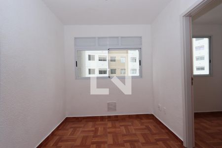 Sala de apartamento para alugar com 2 quartos, 38m² em Fazenda da Juta, São Paulo
