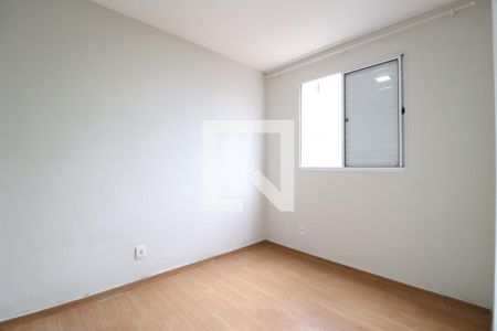Quarto 2 de apartamento para alugar com 2 quartos, 50m² em Jardim Patricia, Uberlândia