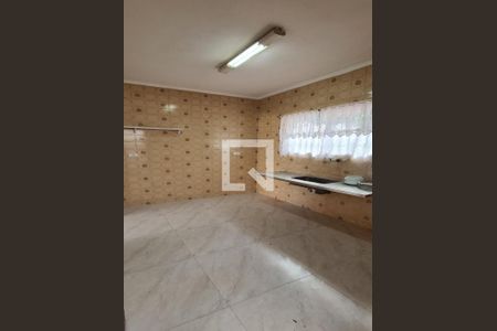 Casa à venda com 3 quartos, 231m² em Alto de Pinheiros, São Paulo