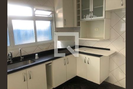 Casa à venda com 3 quartos, 190m² em Jardim Londrina, São Paulo