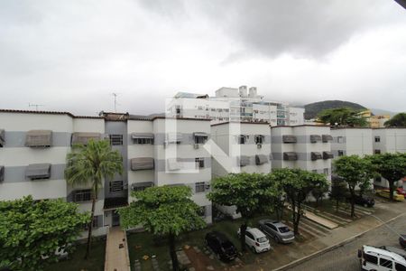 Sala 1 - Vista de apartamento para alugar com 2 quartos, 70m² em Freguesia (jacarepaguá), Rio de Janeiro