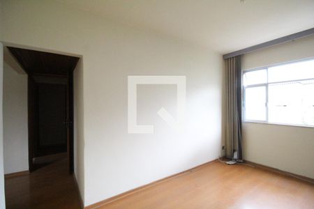Sala 1 de apartamento para alugar com 2 quartos, 70m² em Freguesia (jacarepaguá), Rio de Janeiro
