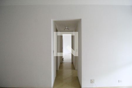 Sala - Corredor de apartamento para alugar com 2 quartos, 87m² em Barra da Tijuca, Rio de Janeiro