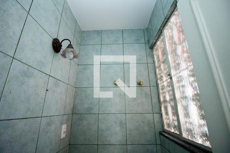 Lavabo de casa para alugar com 5 quartos, 200m² em Penha, Rio de Janeiro
