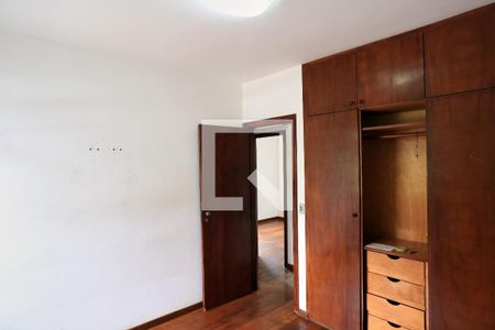 Suíte de apartamento para alugar com 3 quartos, 130m² em Sagrada Família, Belo Horizonte