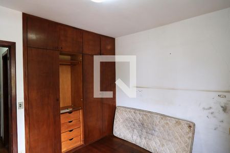 Suíte de apartamento para alugar com 3 quartos, 130m² em Sagrada Família, Belo Horizonte