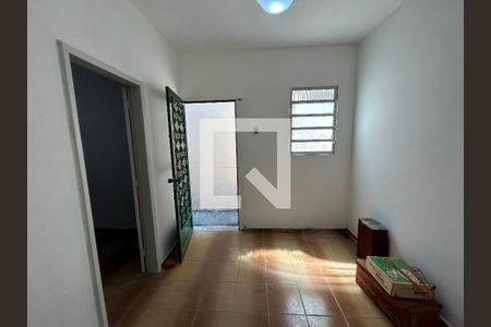 Sala de casa para alugar com 2 quartos, 75m² em Piedade, Rio de Janeiro