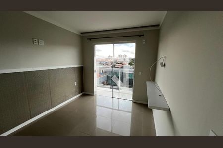 Suíte de casa para alugar com 3 quartos, 120m² em Ipiranga, São José