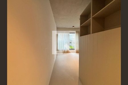 Sala/Cozinha de apartamento para alugar com 1 quarto, 41m² em Itaim Bibi, São Paulo