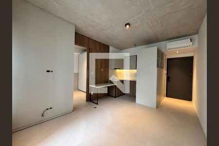 Sala/Cozinha de apartamento para alugar com 1 quarto, 41m² em Itaim Bibi, São Paulo