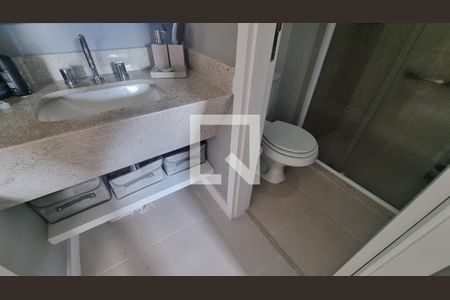 Banheiro de apartamento à venda com 1 quarto, 35m² em Jacarepaguá, Rio de Janeiro