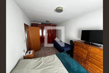 Quarto 1 de casa à venda com 4 quartos, 220m² em Vila Bandeirantes, São Paulo