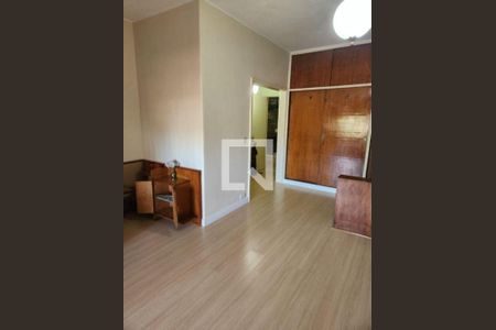 Casa à venda com 4 quartos, 280m² em Vila Monumento, São Paulo