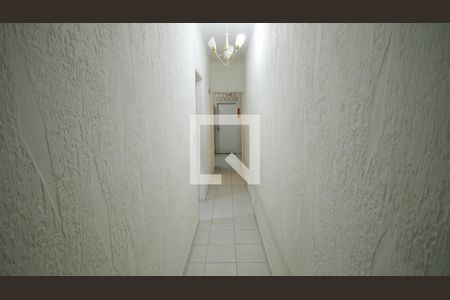 Corredor de casa para alugar com 3 quartos, 125m² em Canto do Forte, Praia Grande