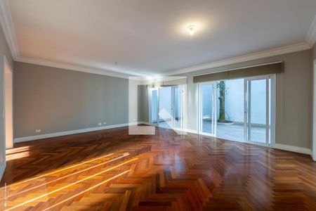 Casa de Condomínio à venda com 4 quartos, 245m² em Jardim Cordeiro, São Paulo