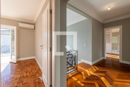 Casa de Condomínio à venda com 4 quartos, 245m² em Jardim Cordeiro, São Paulo